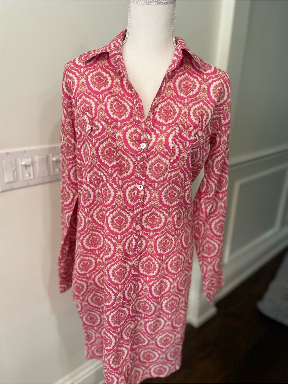 Roller Rabbit Pink and Cream Printed Cotton Top